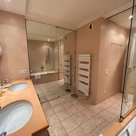 A012-splendid Spacious With Sea View - Daire *